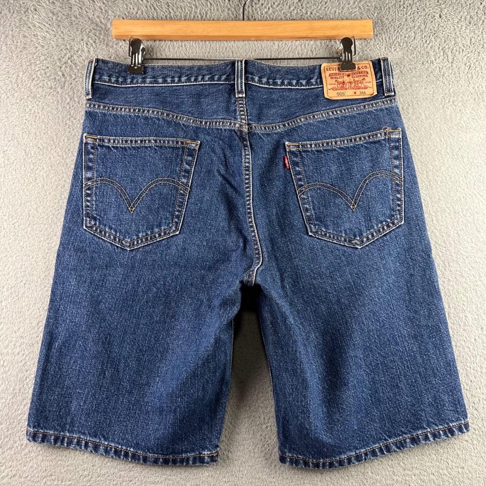 Levis 505 Regular Fit Denim Shorts Mens 36 Blue Medium Wash Jean Shorts